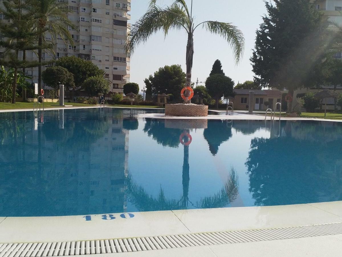 Malaguena Views Apartment Torremolinos Luaran gambar