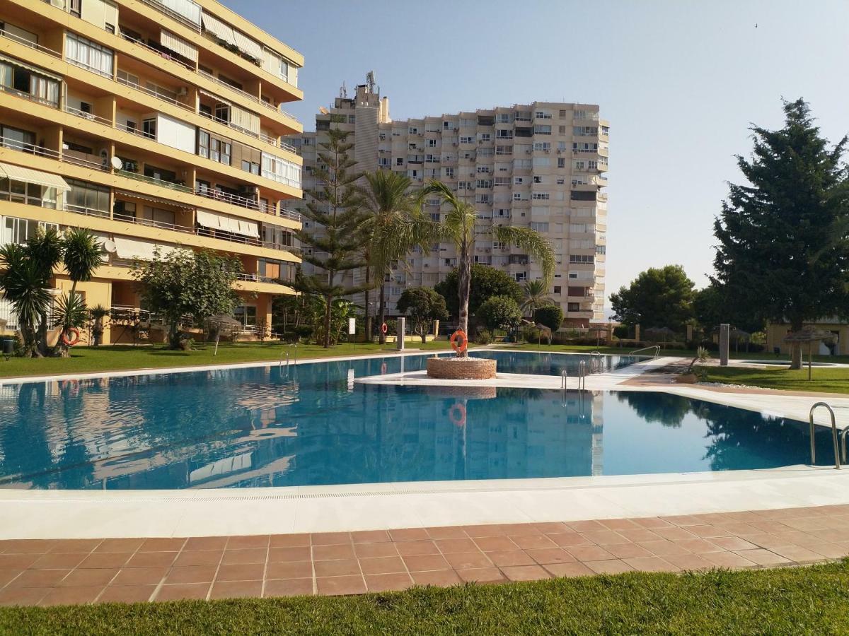 Malaguena Views Apartment Torremolinos Luaran gambar